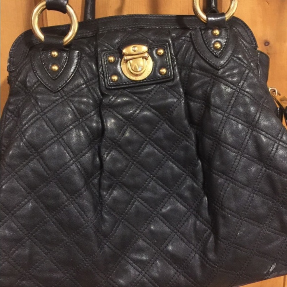 Marc Jacob’s Elegant Black Quilted Leather Bag